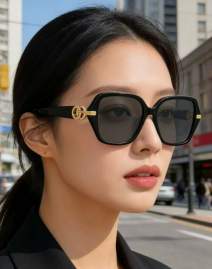 Picture of Gucci Sunglasses _SKUfw79398841fw
